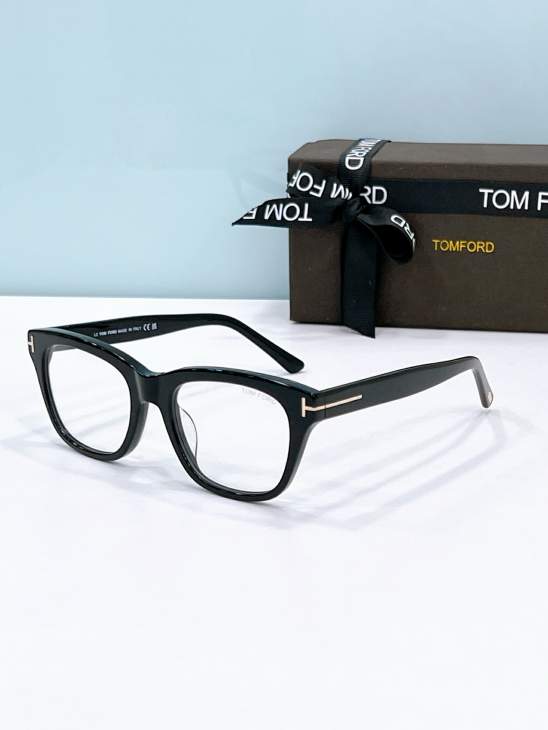 Picture of Tom Ford Sunglasses _SKUfw79566694fw
